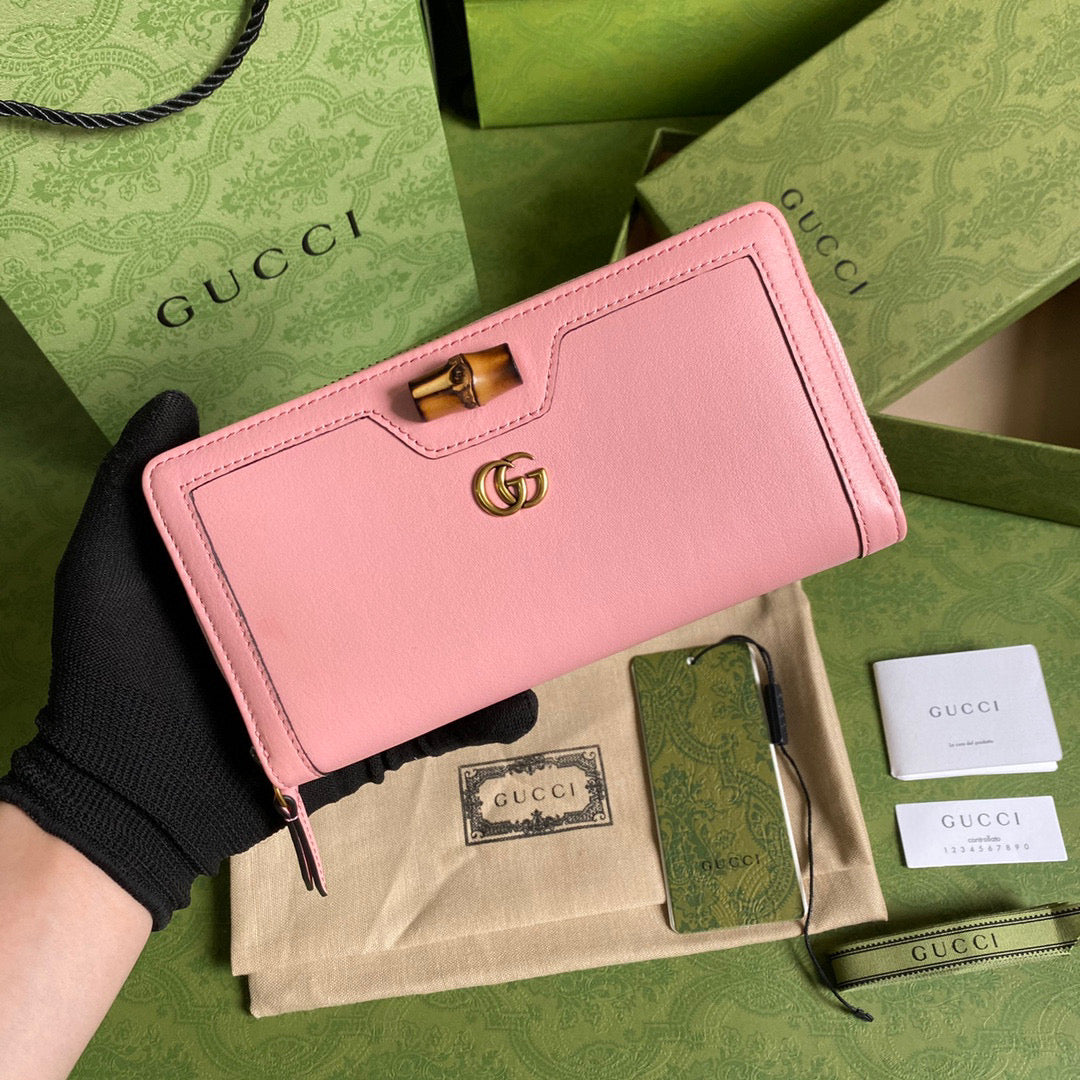 Gucci 658634 Diana Continental Wallet in Pink - Default Title - View 1