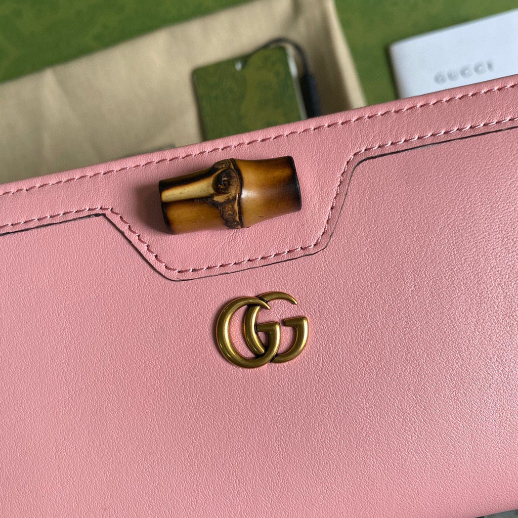 Gucci 658634 Diana Continental Wallet in Pink