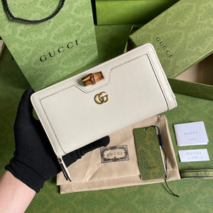 Gucci 658634 Diana Continental Wallet in White - Default Title - View 1