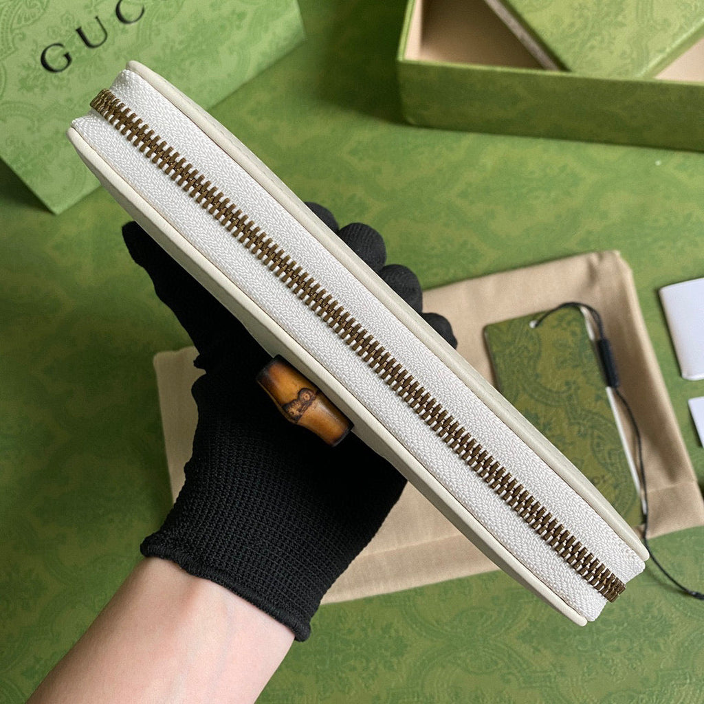 Gucci 658634 Diana Continental Wallet in White
