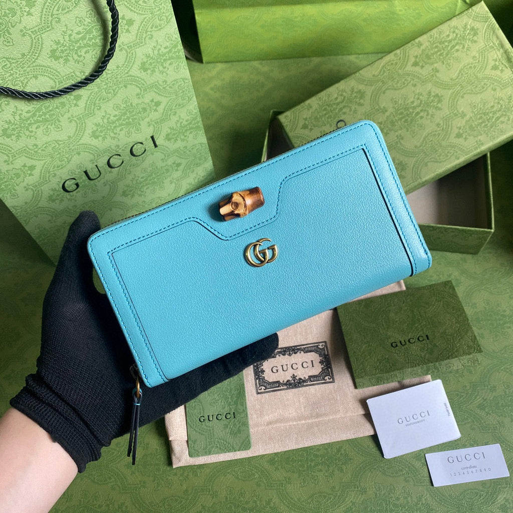 Gucci 658634 Diana Continental Wallet in Blue