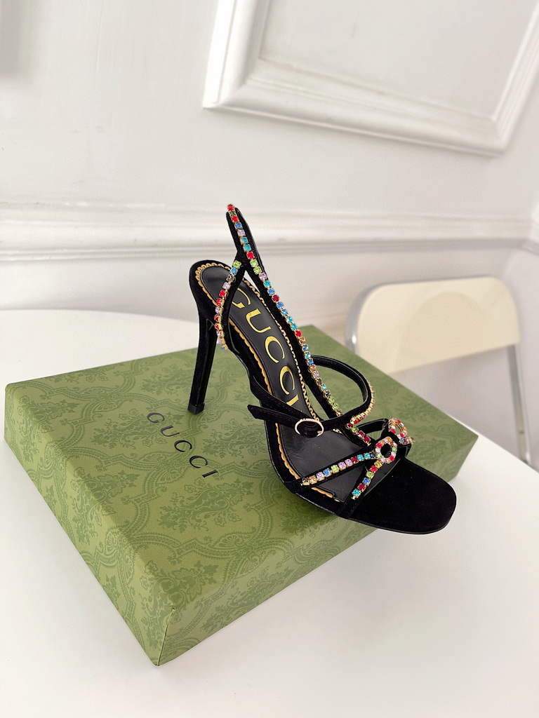 Gucci 659198 Women's sandal with Black