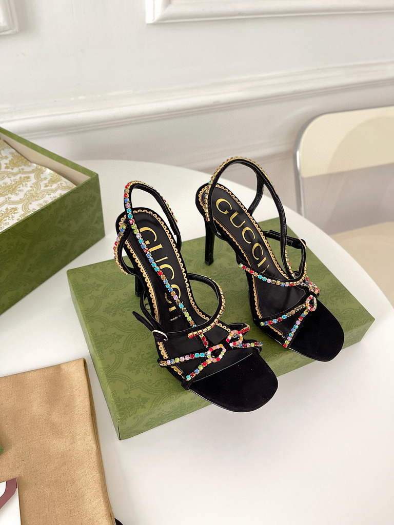Gucci 659198 Women's sandal with Black