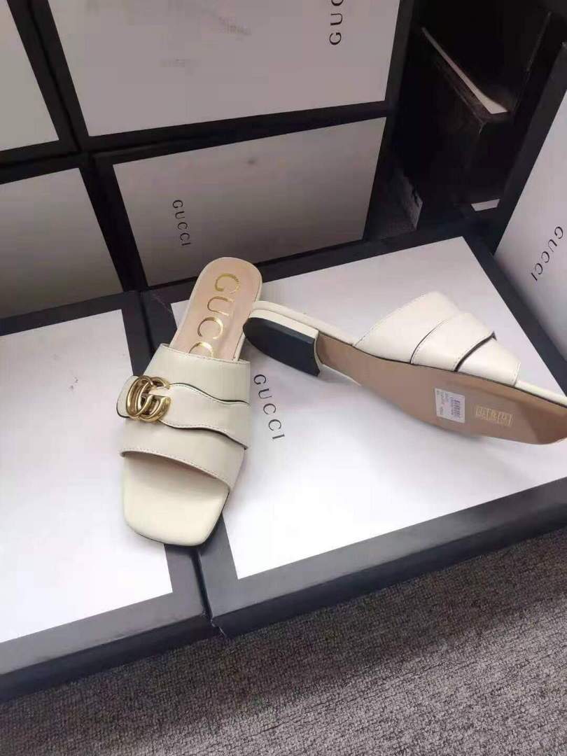 Gucci 663879 Online Exclusive Sandal With Double G Leather Rice White - luxibagsmall