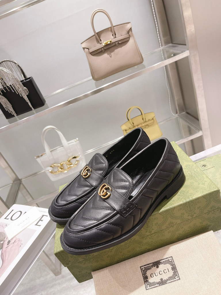 Gucci 670399 Women's loafer with Double G G80354