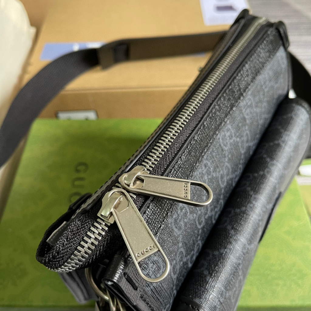 Gucci 674164 Messenger Bag With Lnterlocking G Black