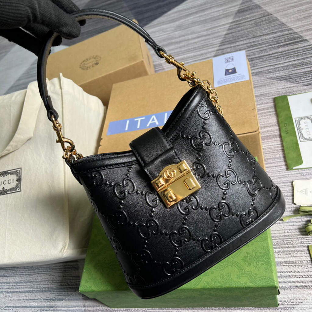Gucci 675788 Small GG Shoulder Bag Black