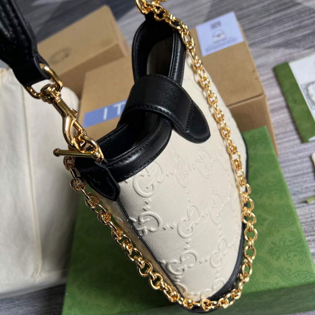 Gucci 675788 Small GG Shoulder Bag White