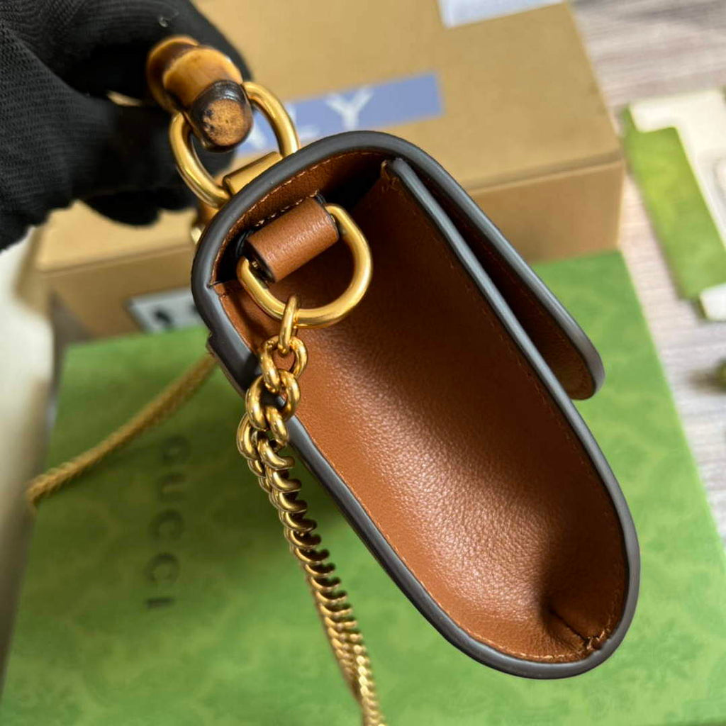 Gucci 675795 Gucci Diana mini shoulder bag Brown