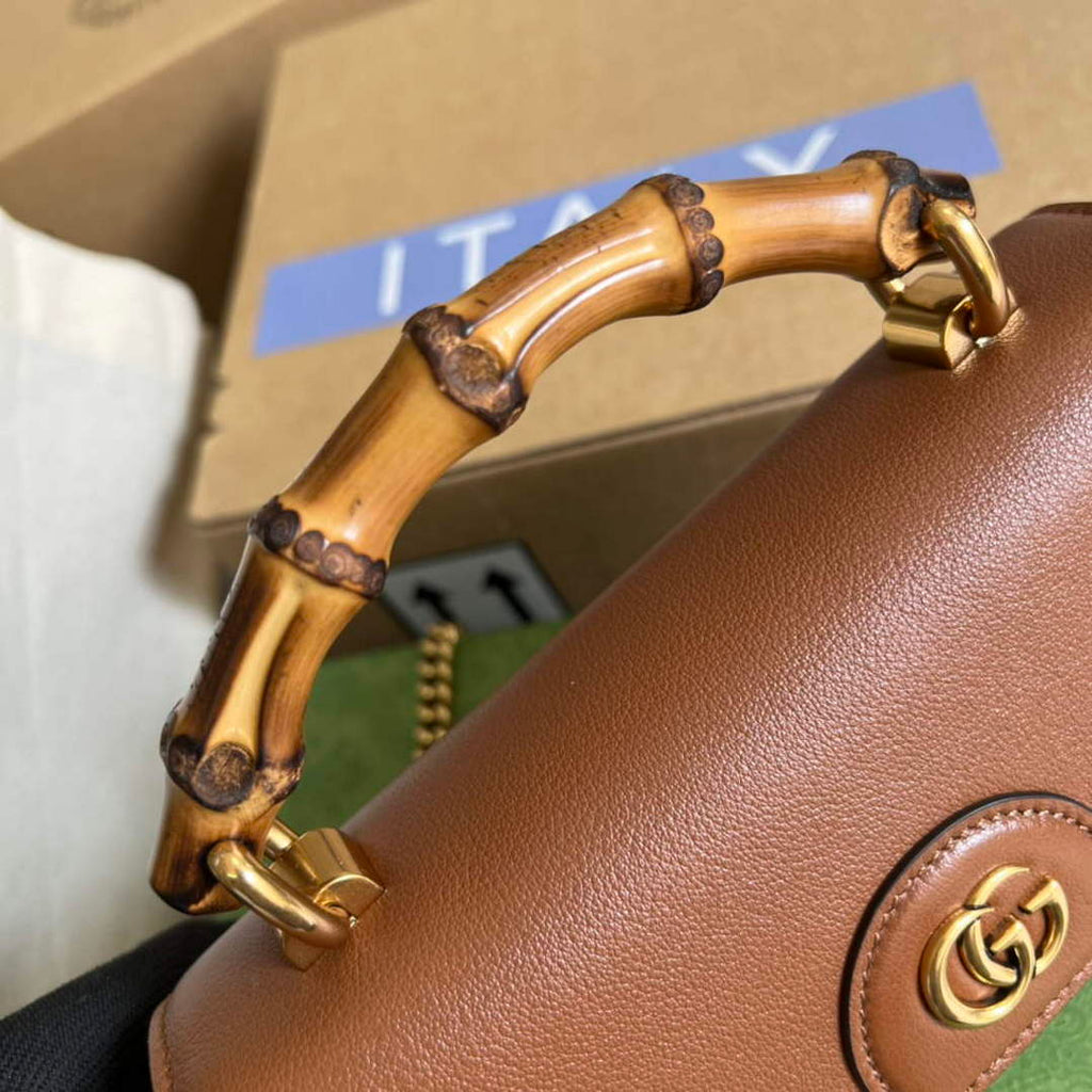 Gucci 675795 Gucci Diana mini shoulder bag Brown