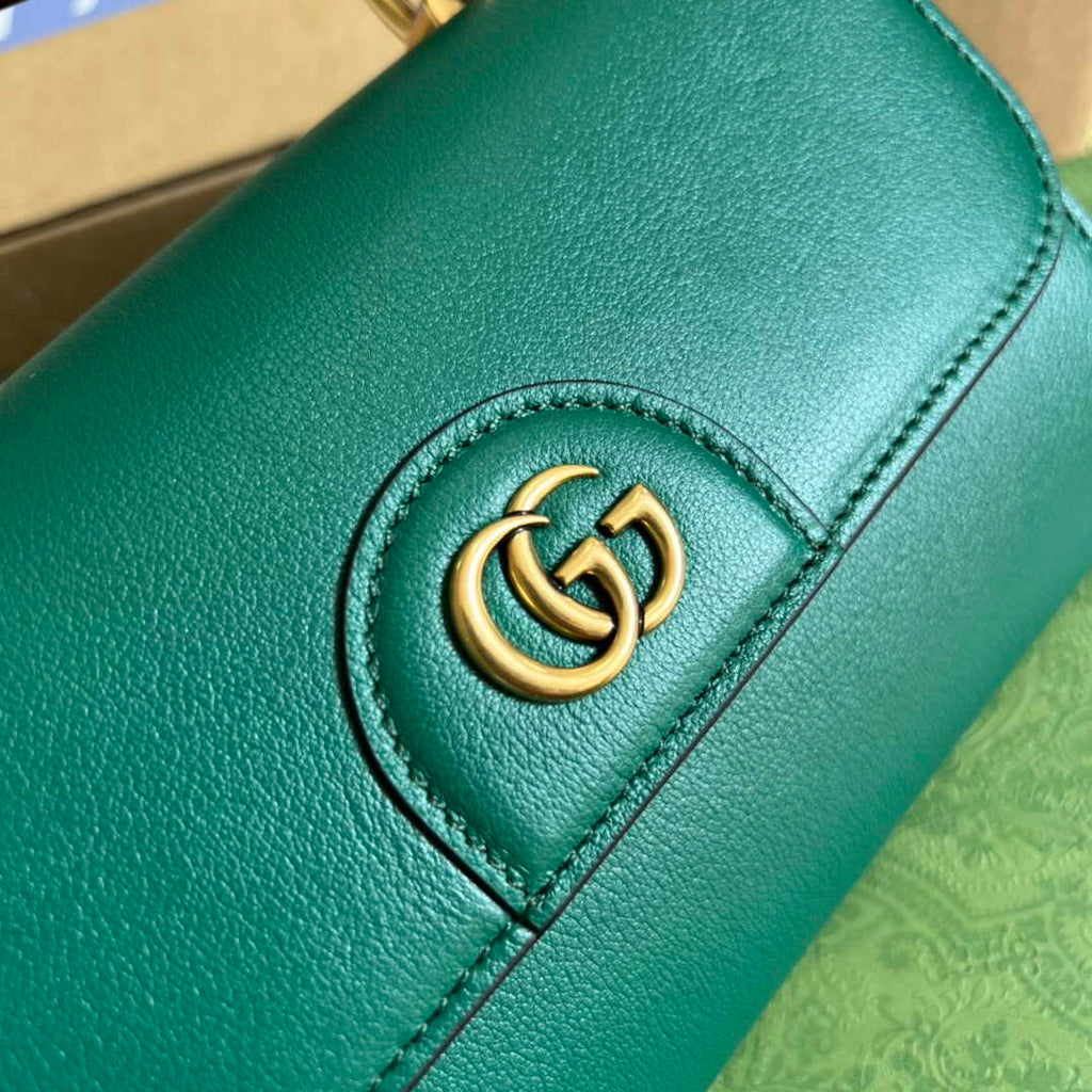 Gucci 675795 Gucci Diana mini shoulder bag Green