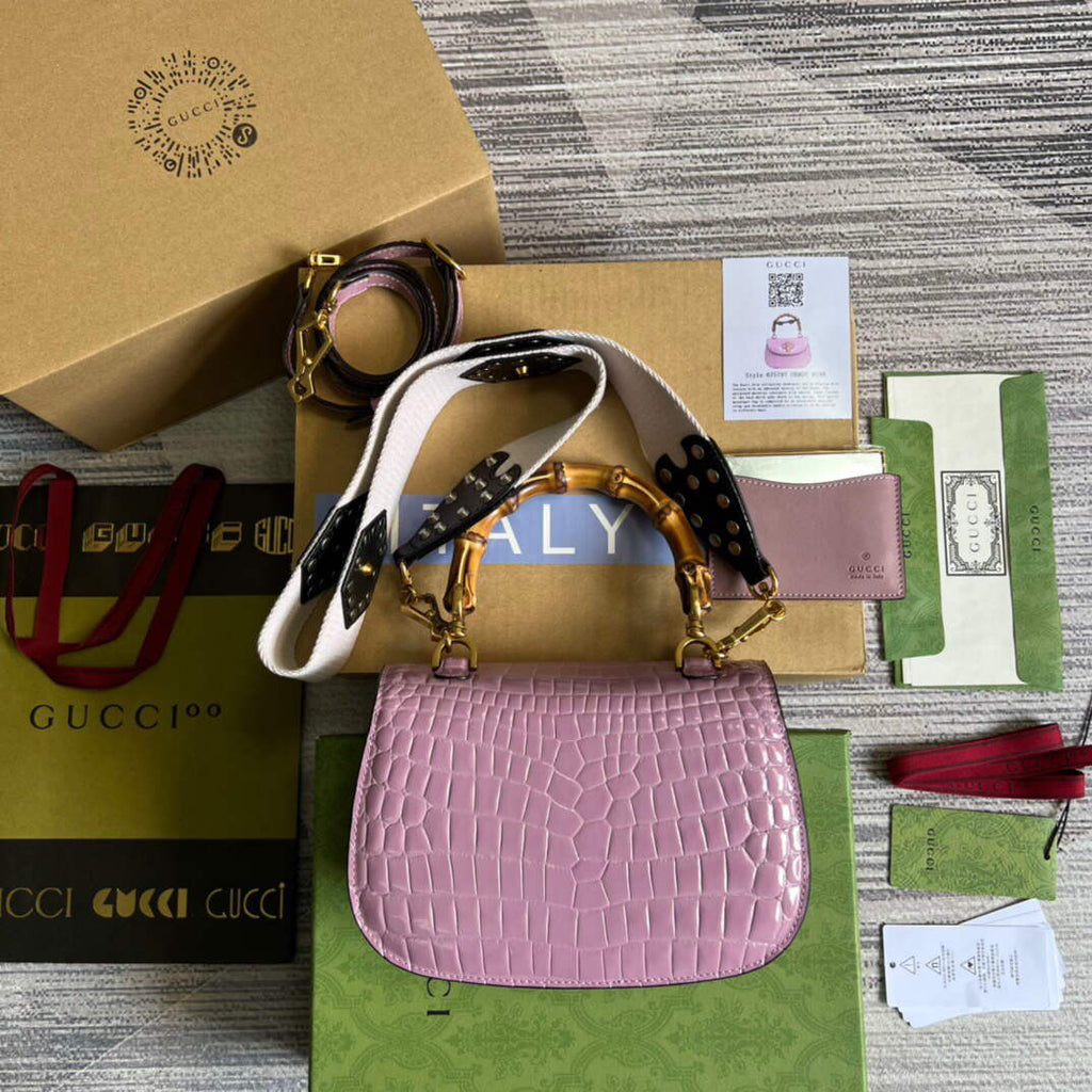 Gucci 675797 Gucci Bamboo 1947 small top handle bag Pink