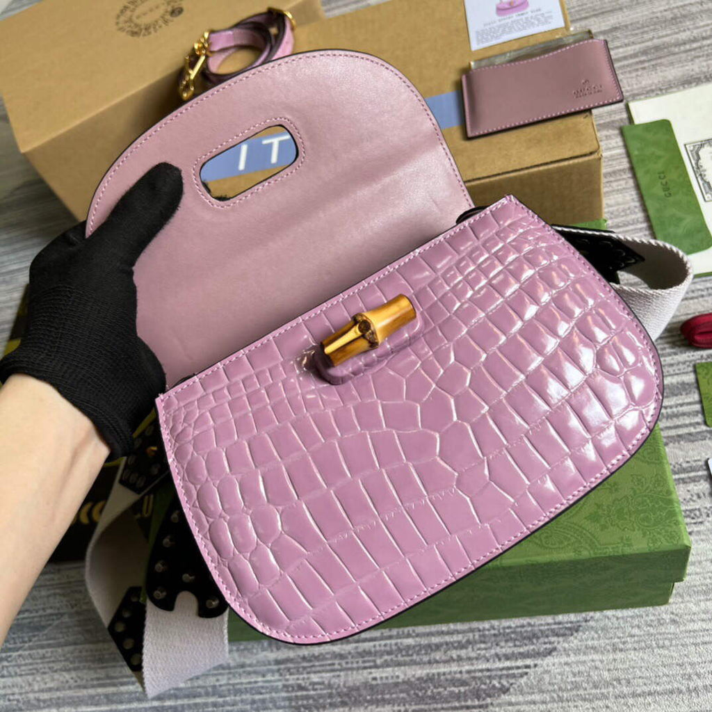 Gucci 675797 Gucci Bamboo 1947 small top handle bag Pink