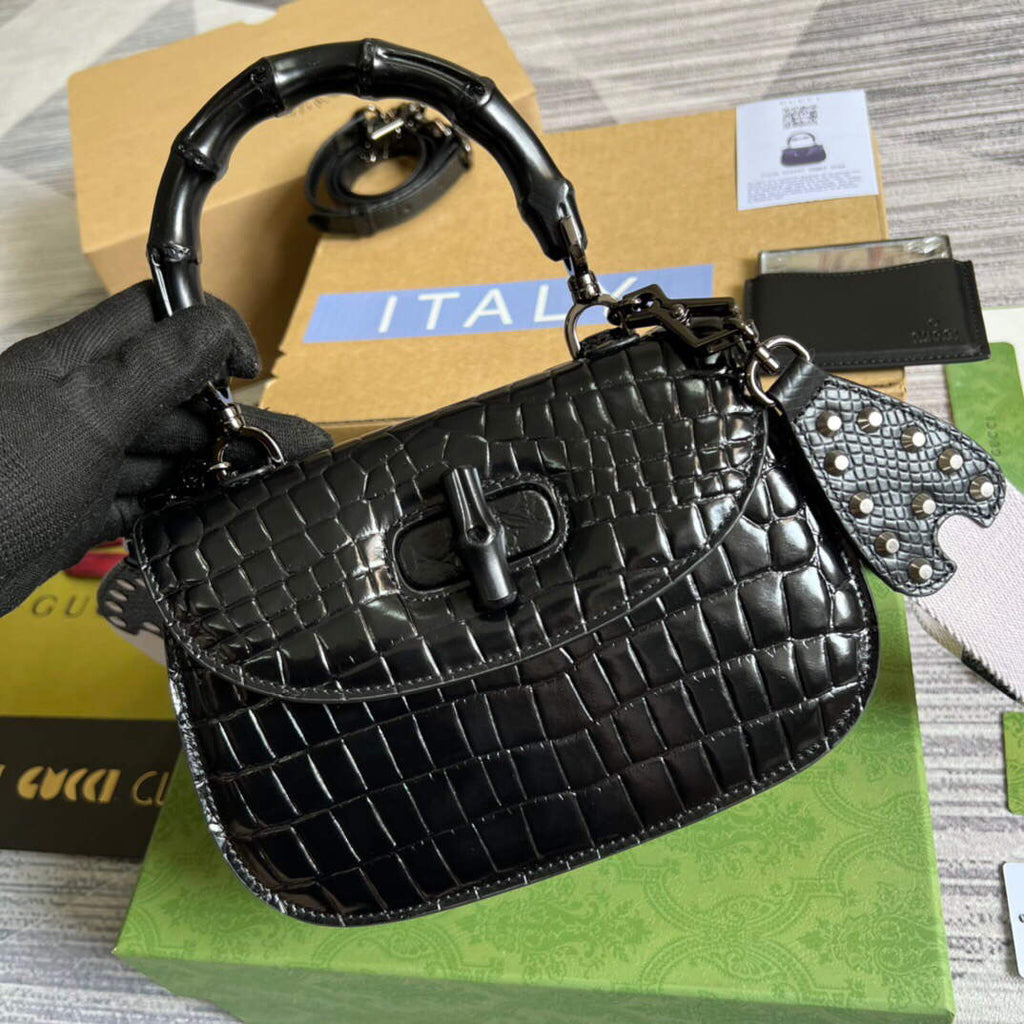 Gucci 675797 Gucci Bamboo 1947 small top handle bag Black