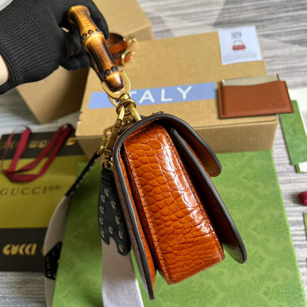 Gucci 675797 Gucci Bamboo 1947 small top handle bag Brown
