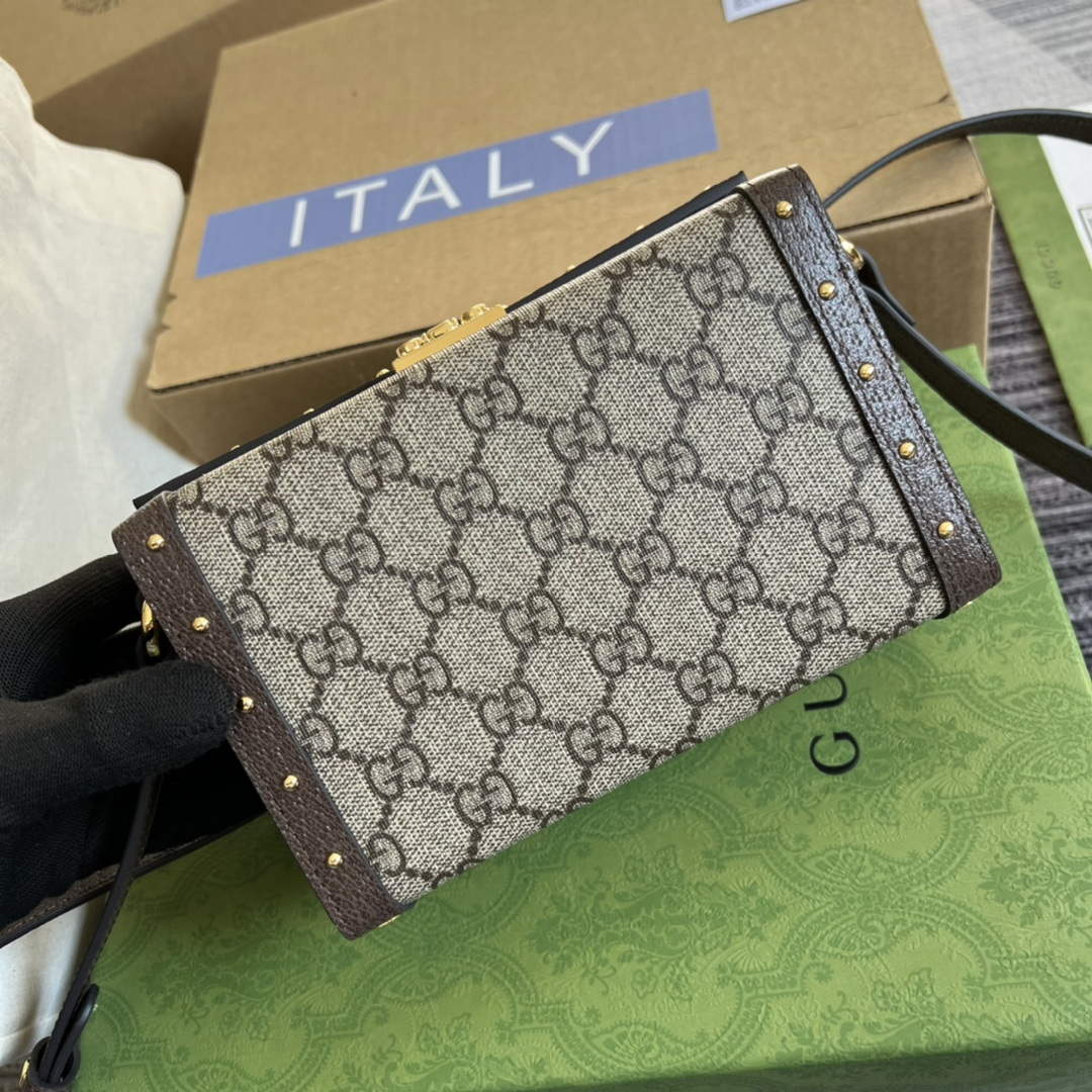 Gucci 678460 GG Mini Bag Brown