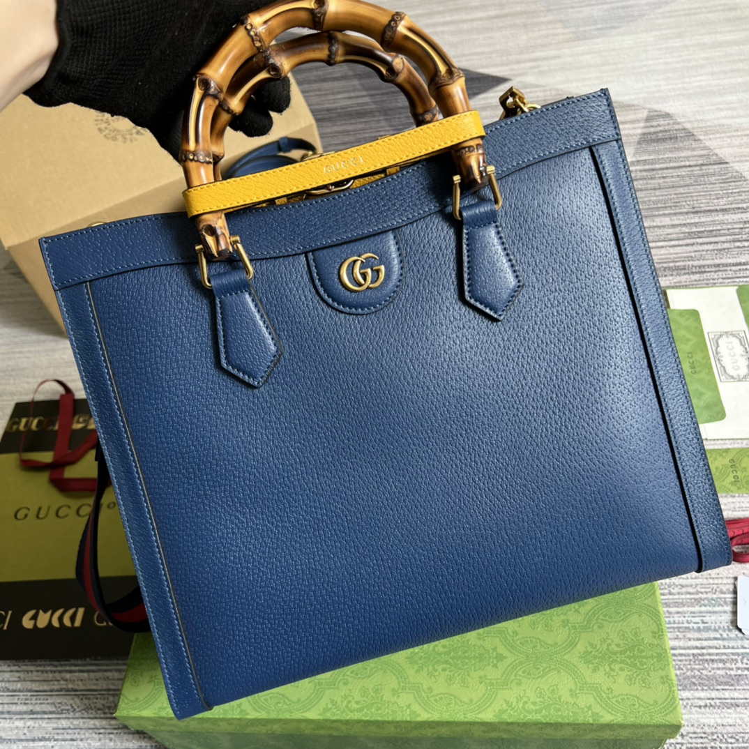 Gucci 678842 Diana medium tote bag Blue - Default Title - View 4