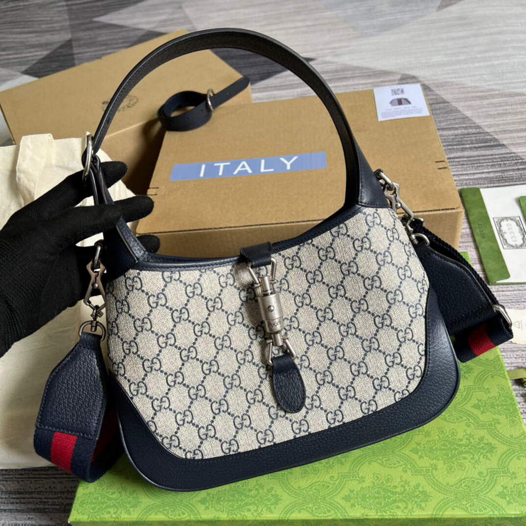 Gucci 678843 Jackie 1961 Small GG Shoulder Bag Beige Blue
