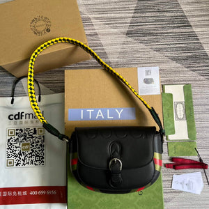 Gucci 679540 Logo-print Leather Shoulder Bag Black - Default Title - View 1