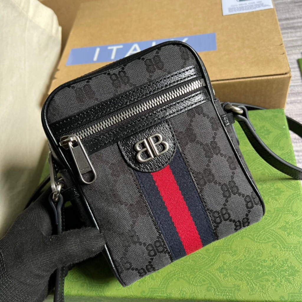 Gucci 680129 Gucci x Balenciaga The Hacker Project Shoulder Zip Bag Black