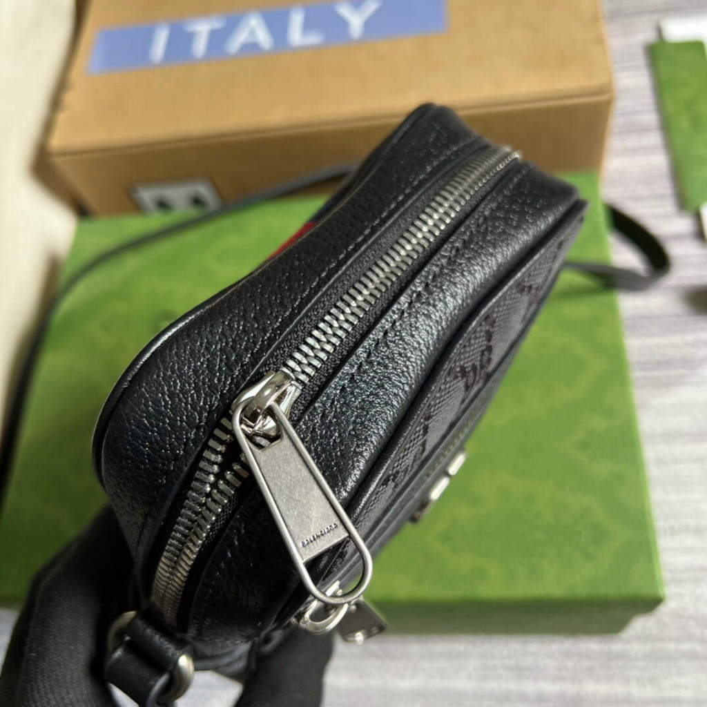 Gucci 680129 Gucci x Balenciaga The Hacker Project Shoulder Zip Bag Black