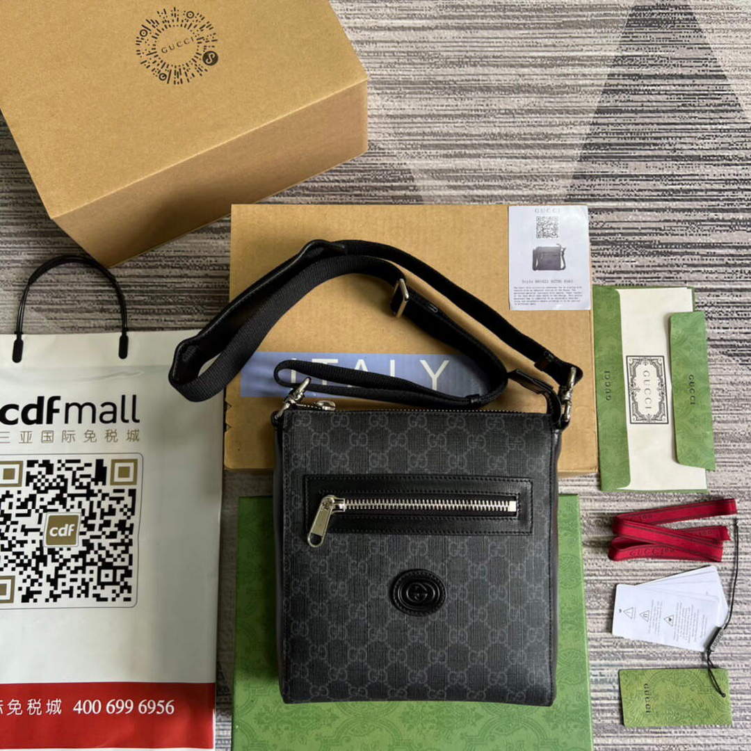 Gucci 681021 GG Supreme messenger bag Black - Default Title - View 1
