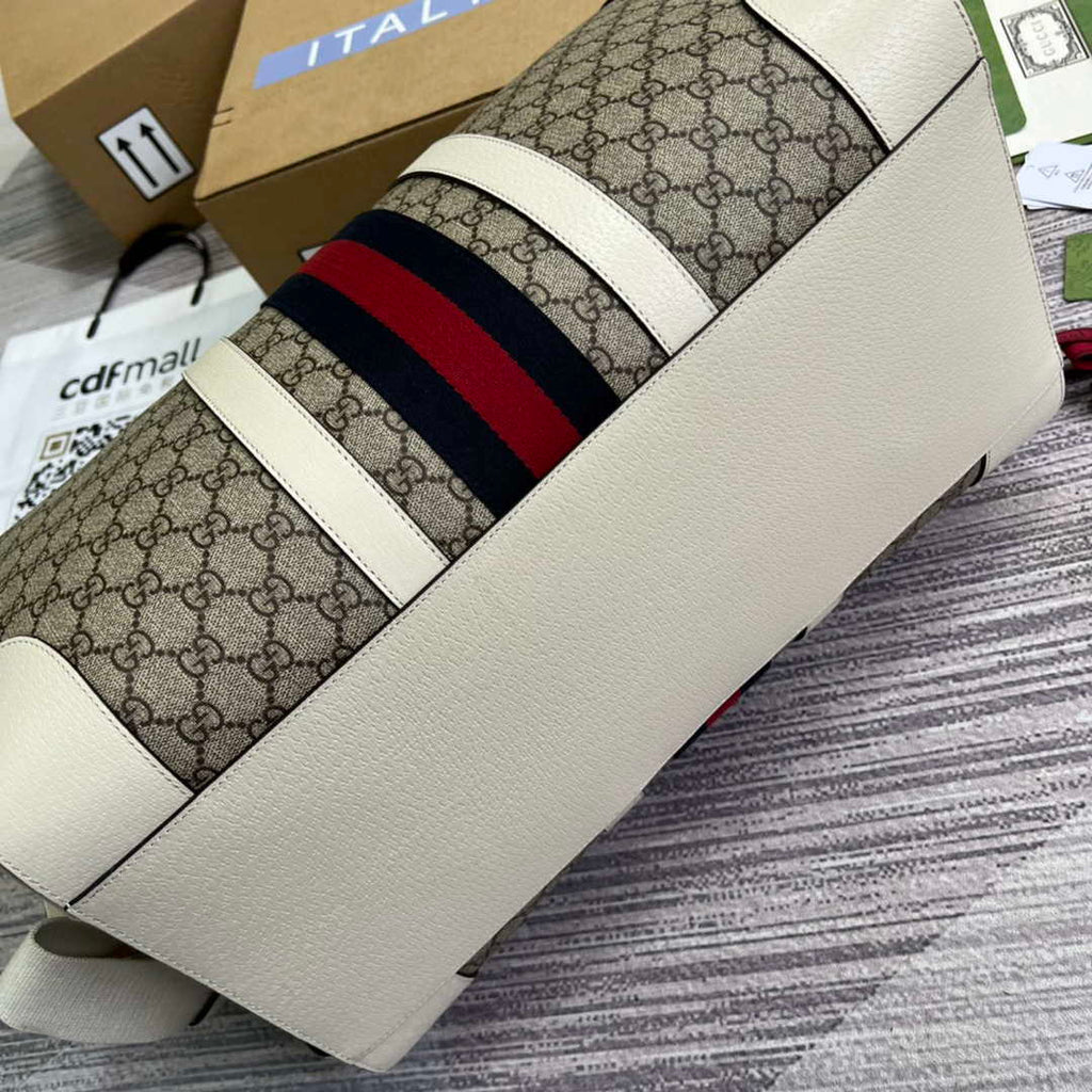 Gucci 681295 Jumbo GG medium duffle bag Gray