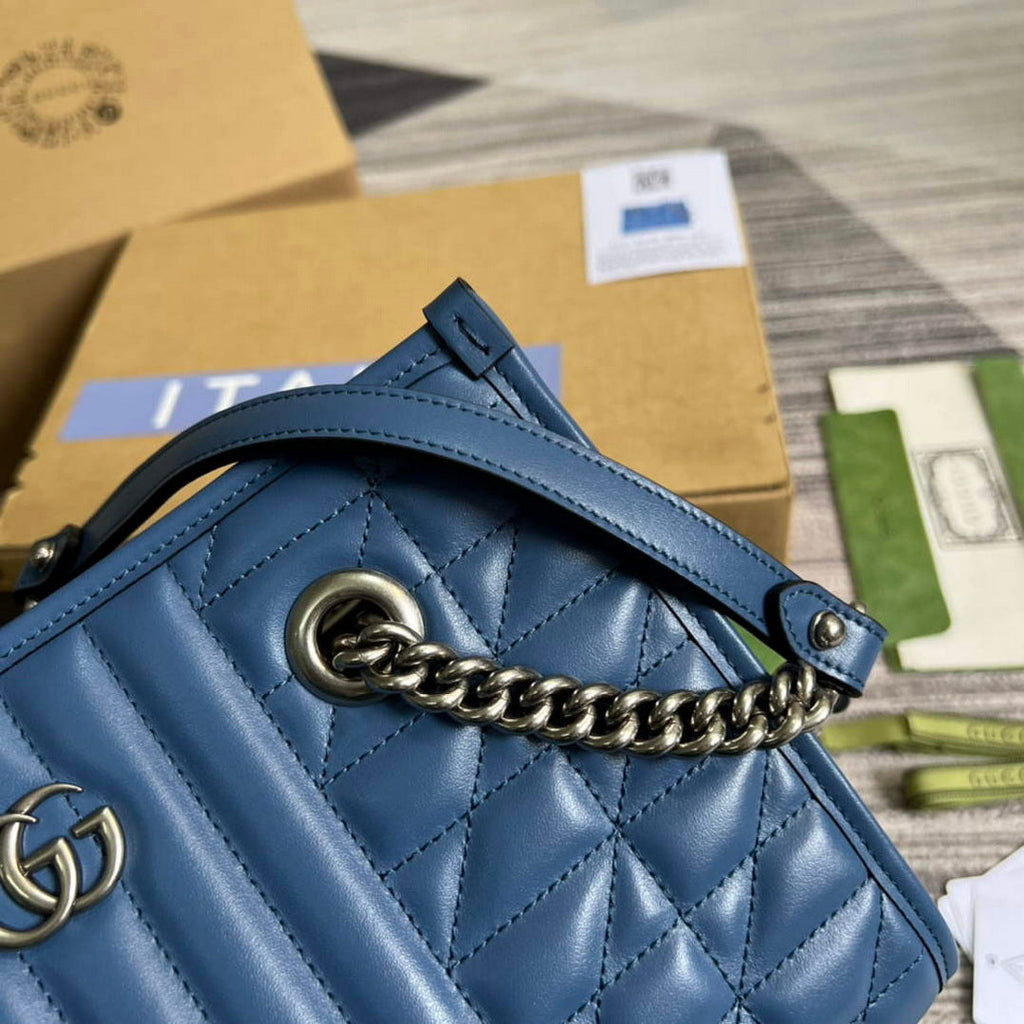 Gucci 681483 GG Marmont small tote bag Blue