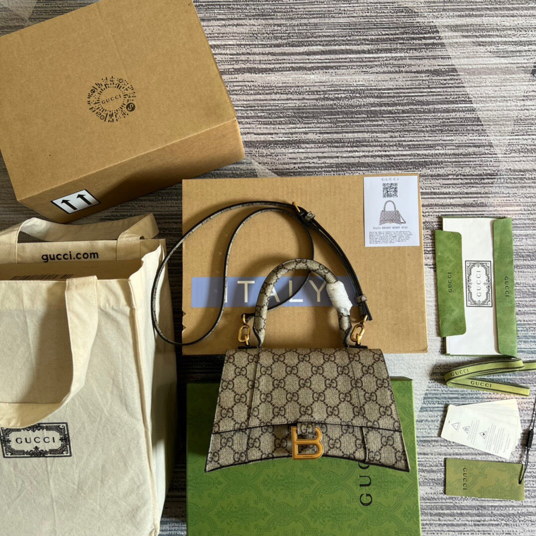 Gucci 681697 The Hacker Project Small Hourglass bag Beige and ebony - Default Title - View 1