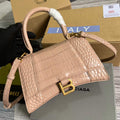 Gucci 681697 The Hacker Project Small Hourglass Crocodile Bag Pink - Default Title - View 1