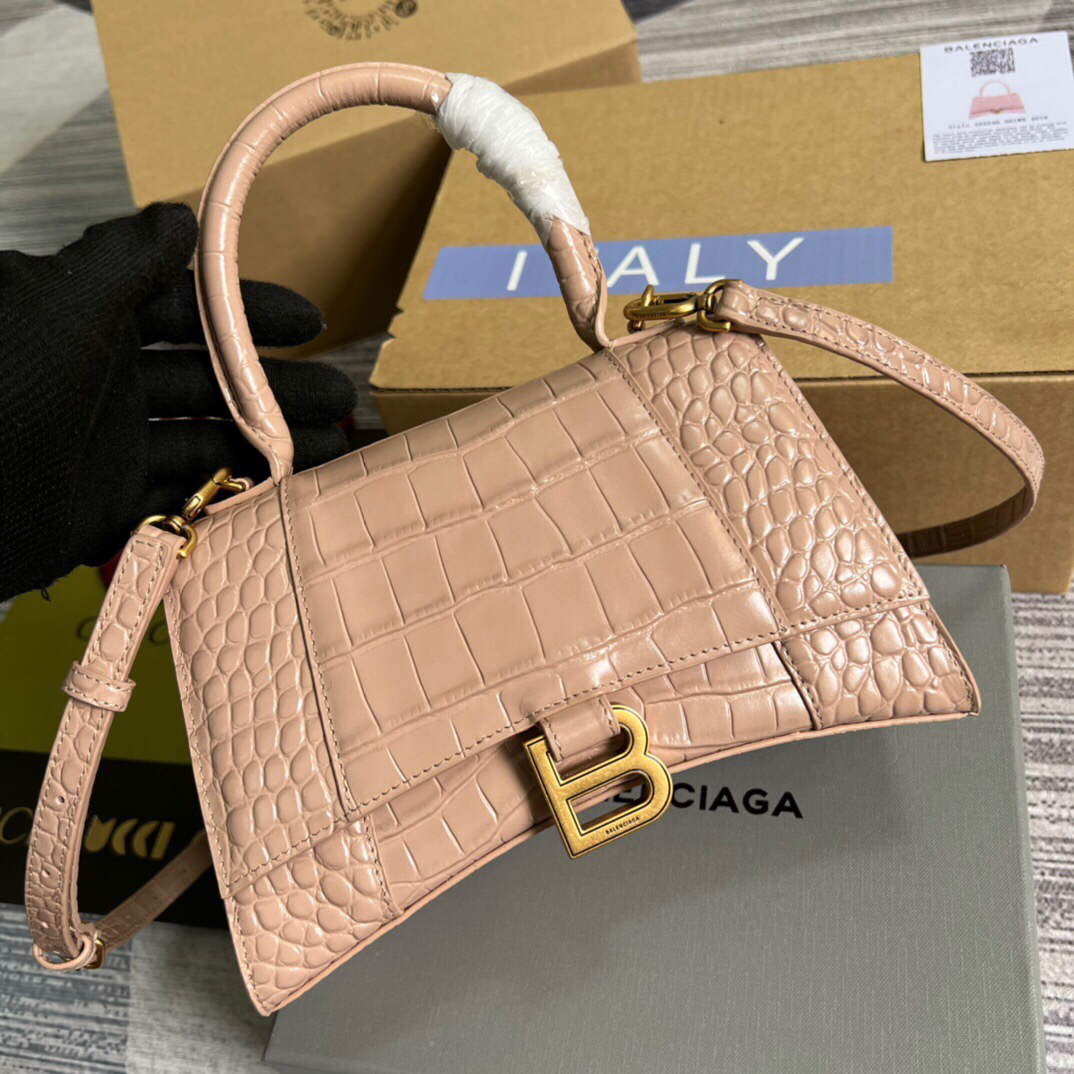Gucci 681697 The Hacker Project Small Hourglass Crocodile Bag Pink - Default Title - View 1