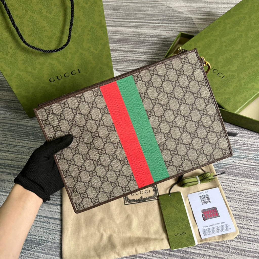 Gucci ?688378 Gucci Tiger pouch Bag Brown Print Logo