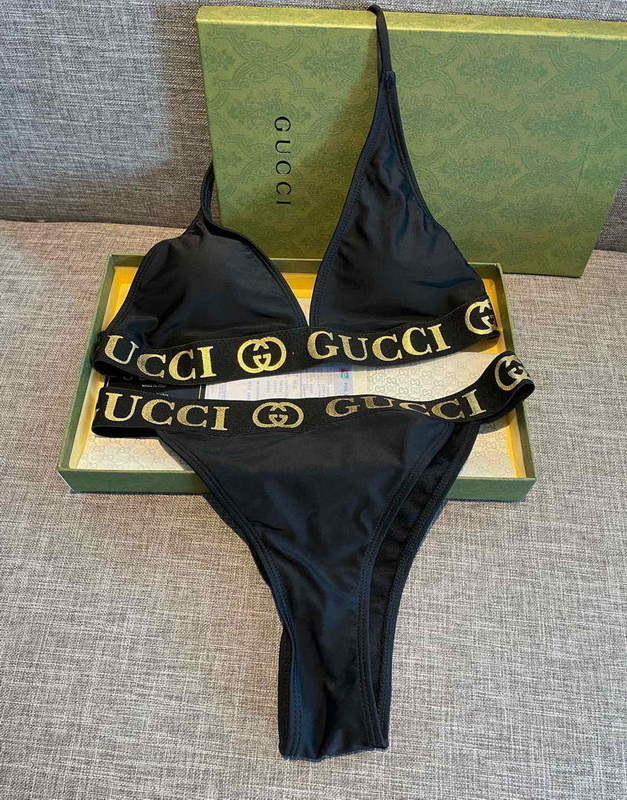 Gucci 688999 Fashion Bikini Swimsuit G65944