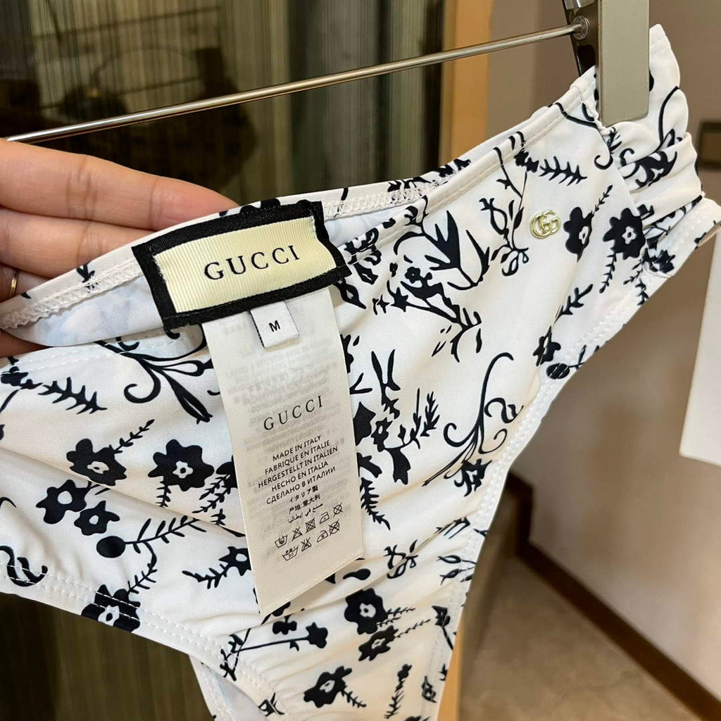 Gucci 688999 Fashion Bikini Swimsuit G65946