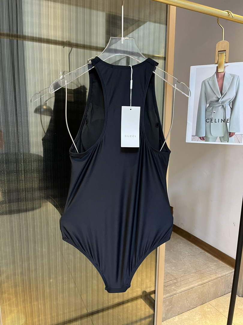 Gucci 688999 Fashion Bikini Swimsuit G65948