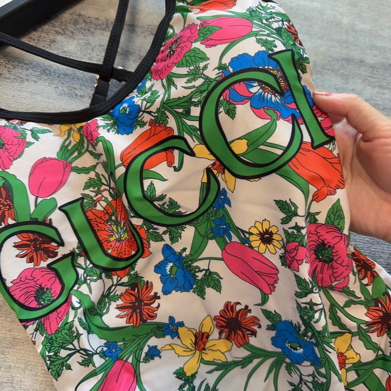 Gucci 688999 Fashion Bikini Swimsuit G65959