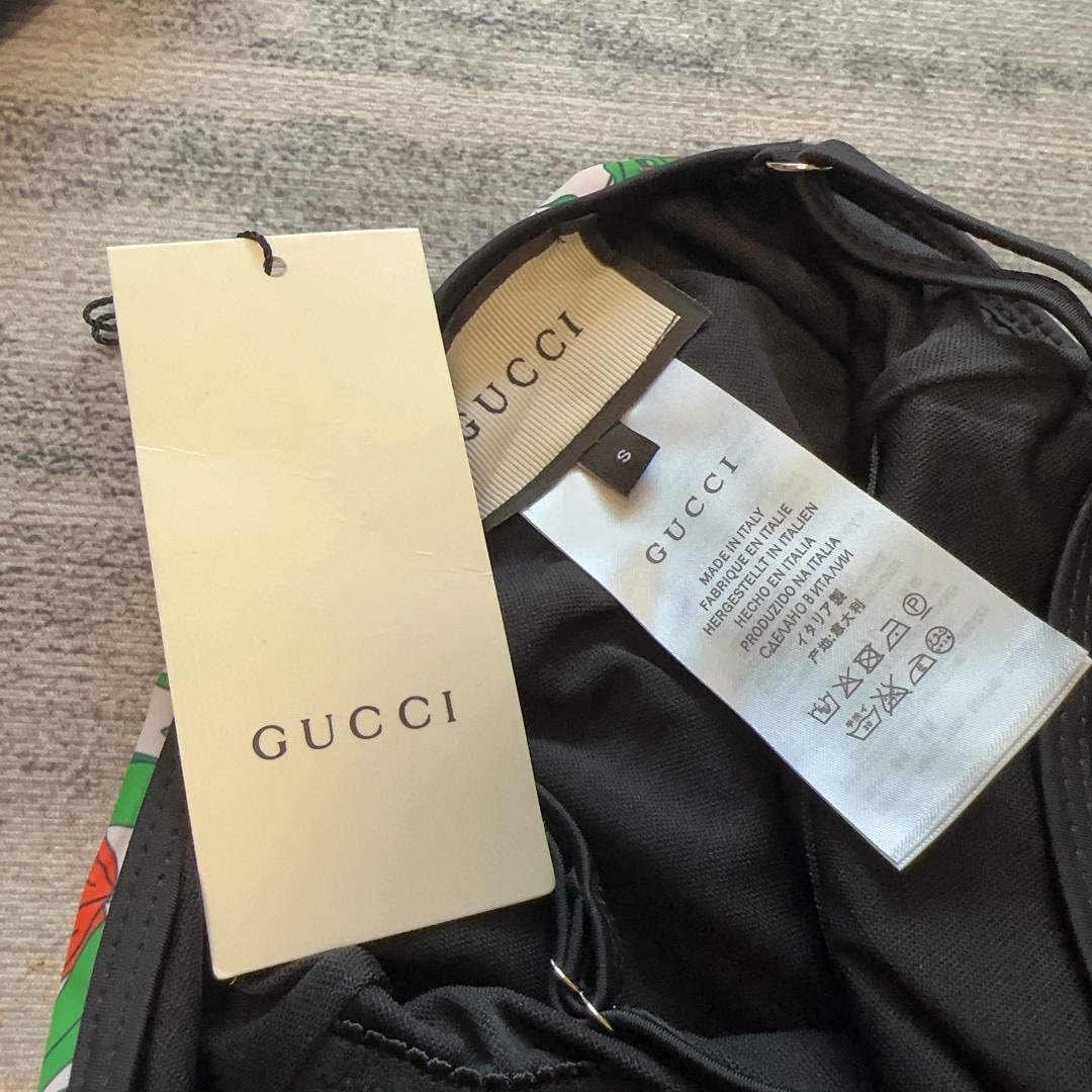 Gucci 688999 Fashion Bikini Swimsuit G65959