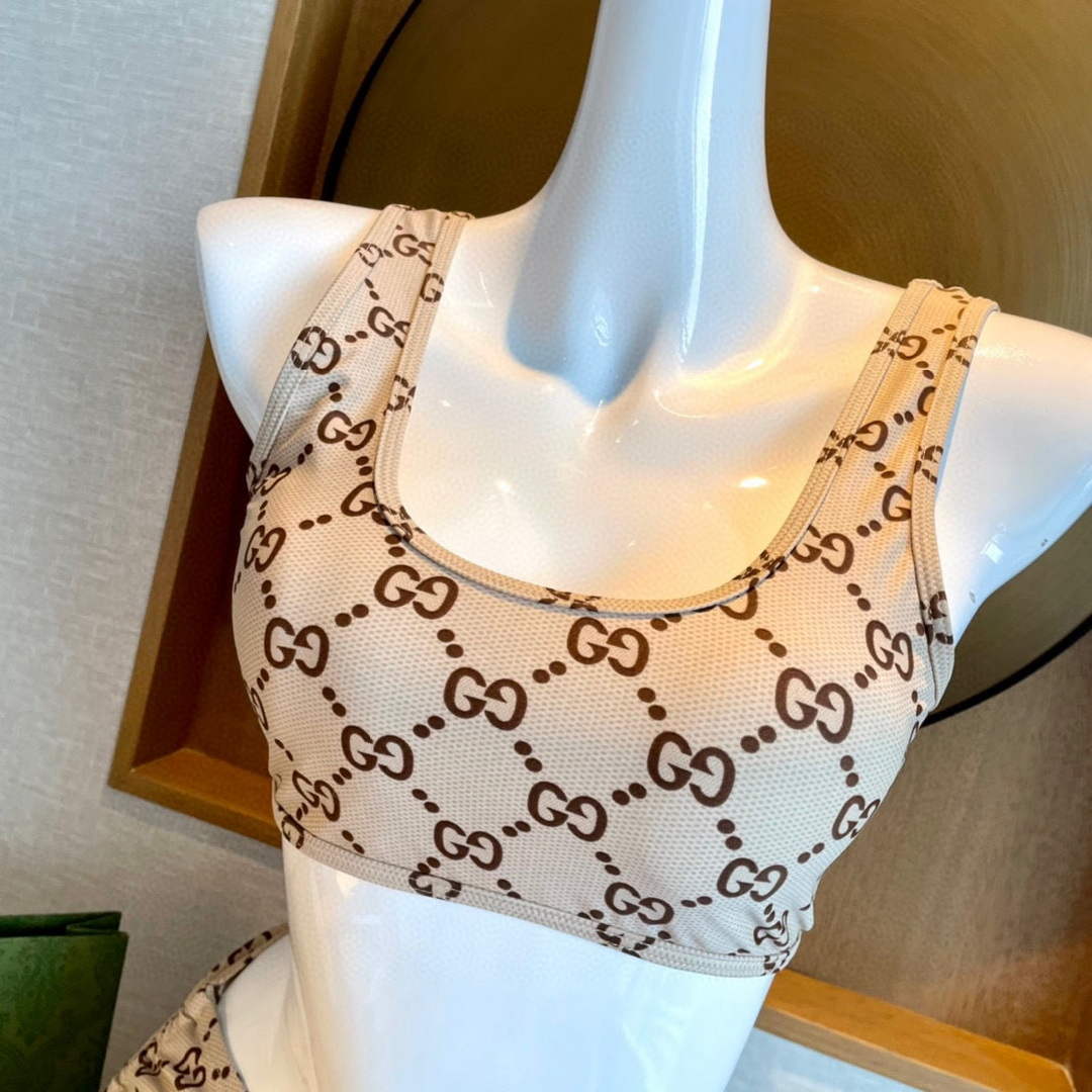Gucci 688999 Fashion Bikini Swimsuit G65962