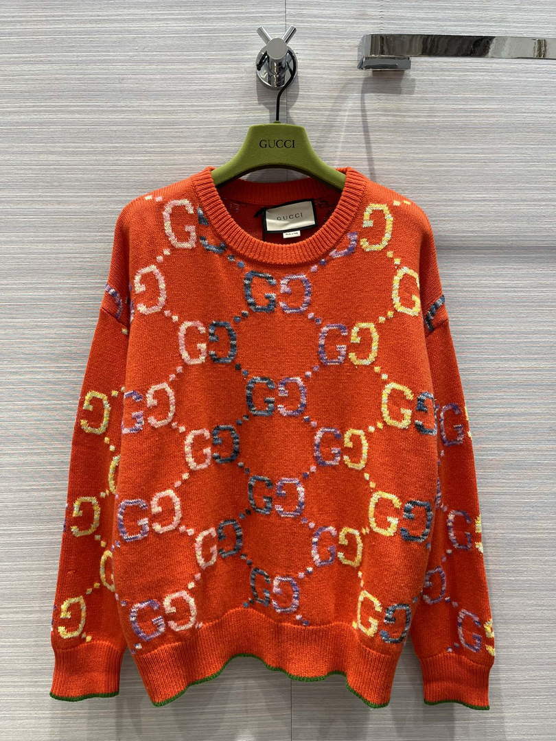 Gucci 692696 Women's Reversible GG wool jacquard cardigan G66855