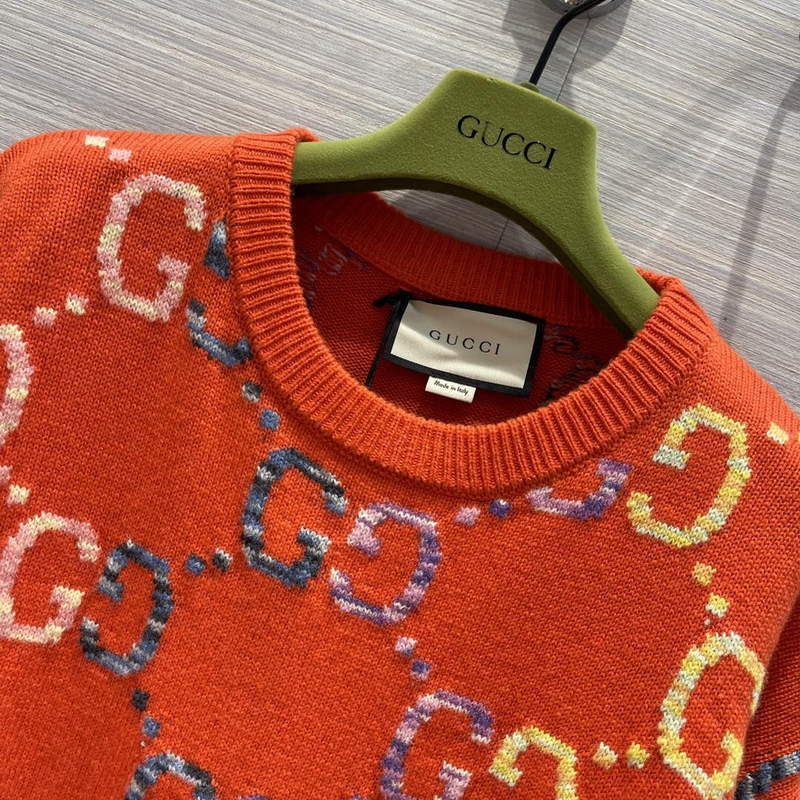 Gucci 692696 Women's Reversible GG wool jacquard cardigan G66855