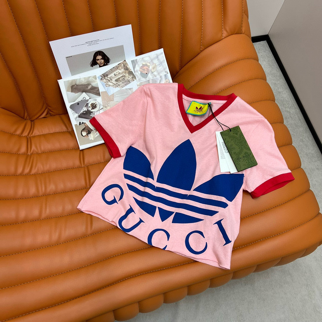 Gucci 693637 adidas x Gucci cropped T-shirt for women pink - S - View 1