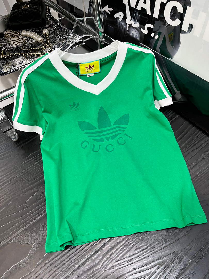Gucci 693640 X adidas x Gucci cropped T-shirt for women Green - S - View 1