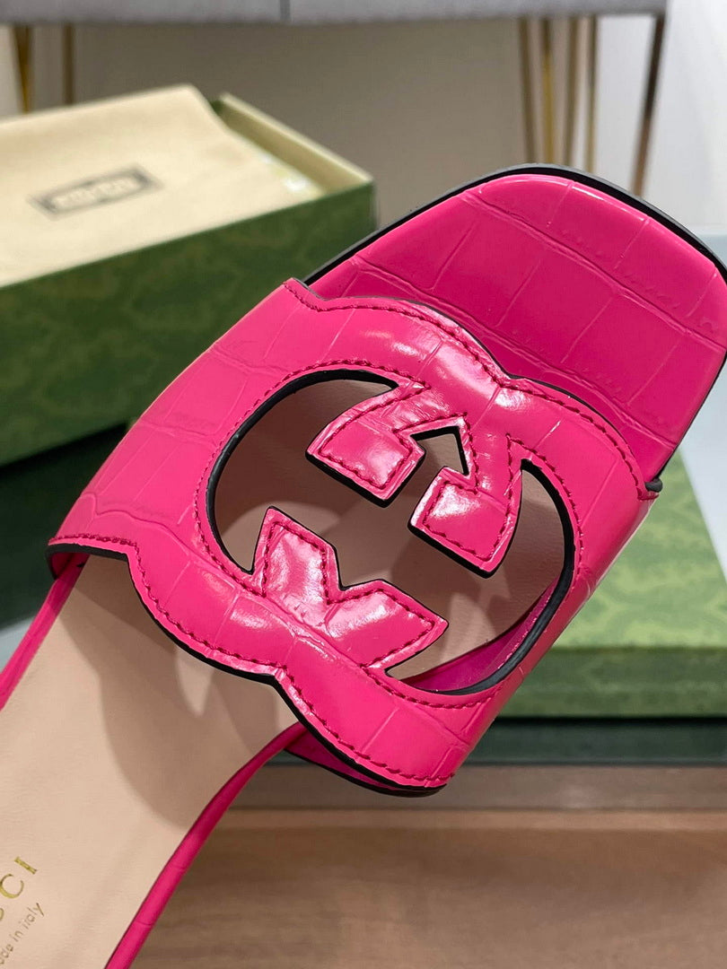 Gucci 694451 Women's Interlocking G cut-out slide sandal G66761