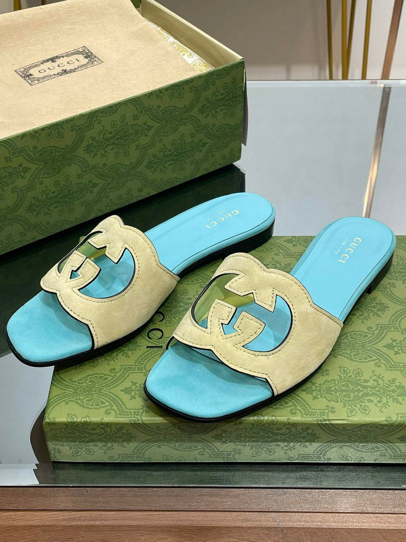 Gucci 694451 Women's Interlocking G cut-out slide sandal G66765