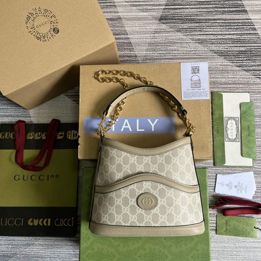Gucci 696011 Large shoulder bag with Interlocking G Oatmeal - Default Title - View 1