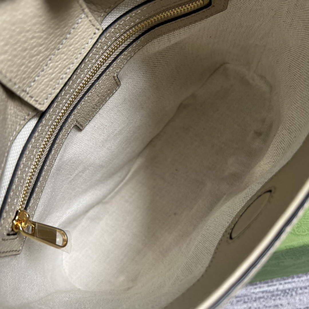 Gucci 696011 Large shoulder bag with Interlocking G Oatmeal - Default Title - View 8