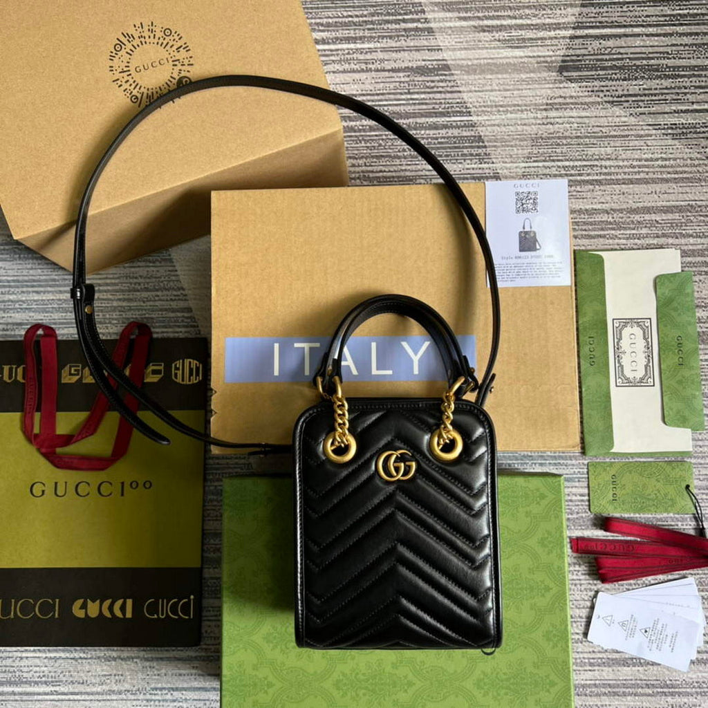 Gucci 696123 GG Marmont Matelass¨¦ Mini Bag Black