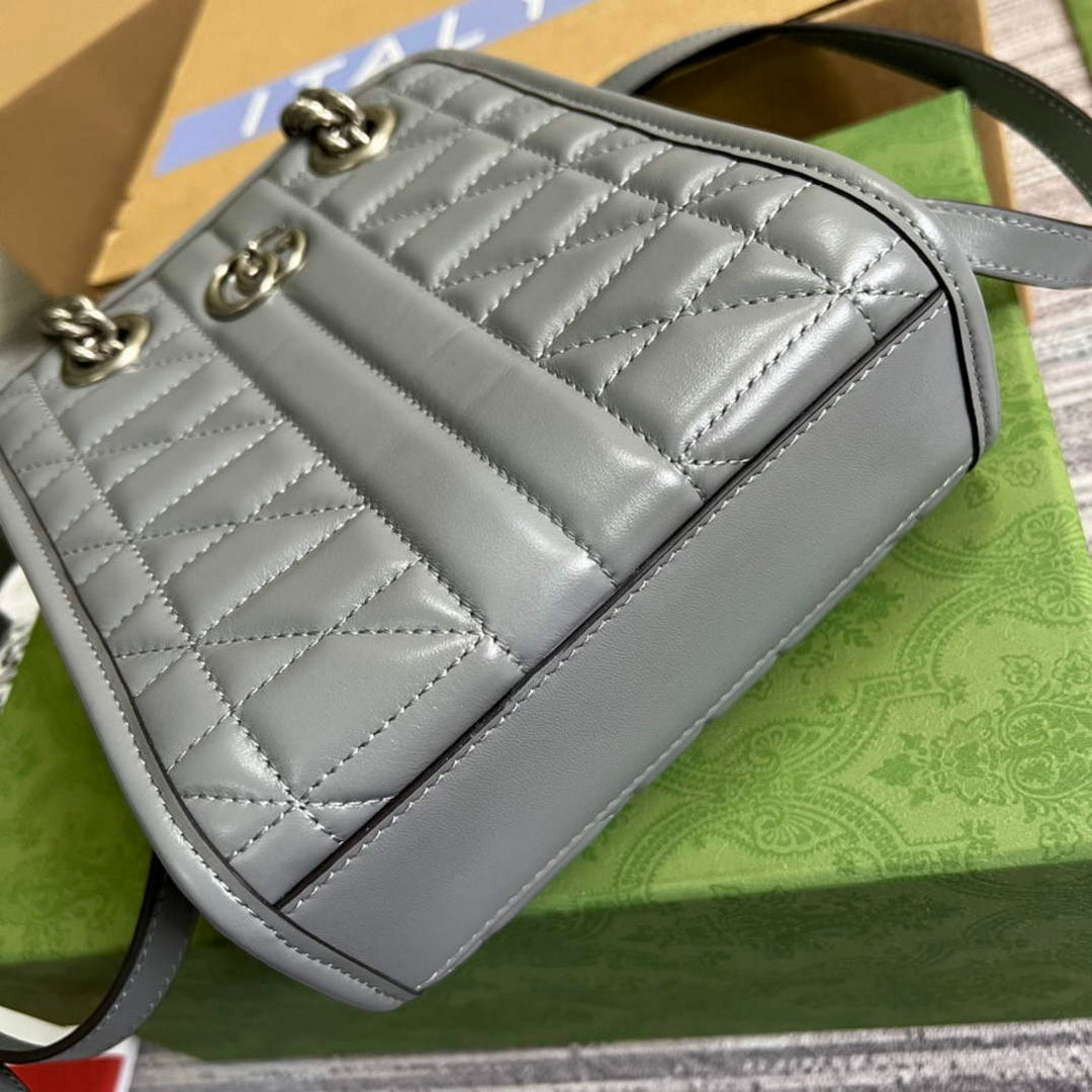 Gucci 696123 GG Marmont Matelass¨¦ Mini Bag Gray