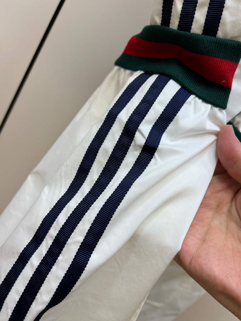 Gucci 697191 adidas x Gucci jogging pants for women