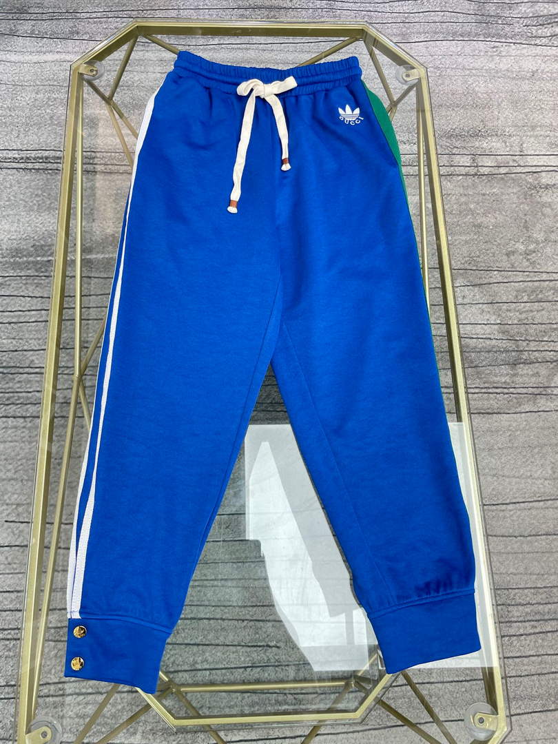 Gucci 697192 adidas x Gucci jogging pants for women